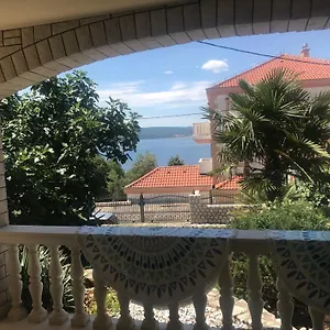 Apartman Lux Dodo, Dramalj