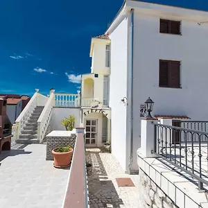 Apartman Ivan, Dramalj